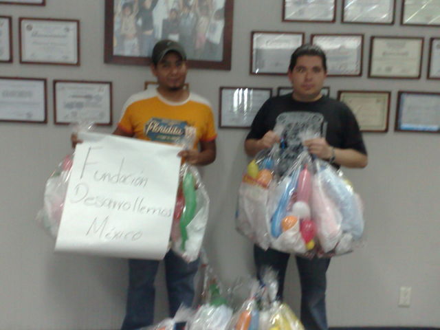 Voluntarios en la Entrega